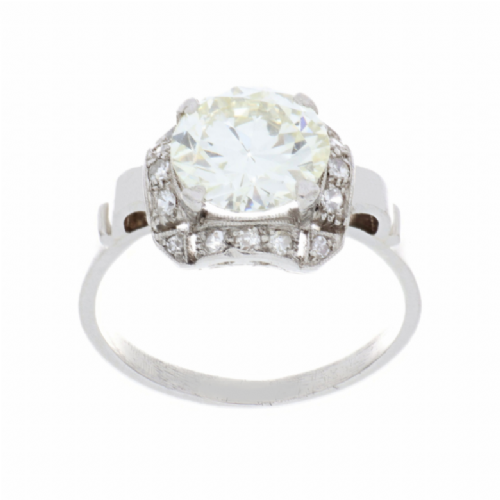  Anello in oro bianco con diamante solitario presso Castignoli - Orologeria e gioielleria a Monza